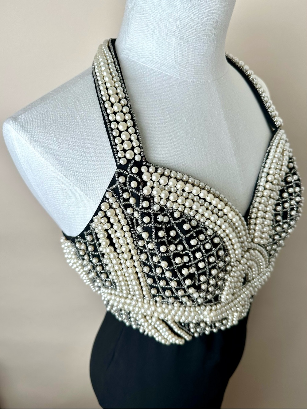 ASOS Pearl & Sequin Embellished Open Back Halter Midi Dress NWT Size 0 - Picture 14 of 15